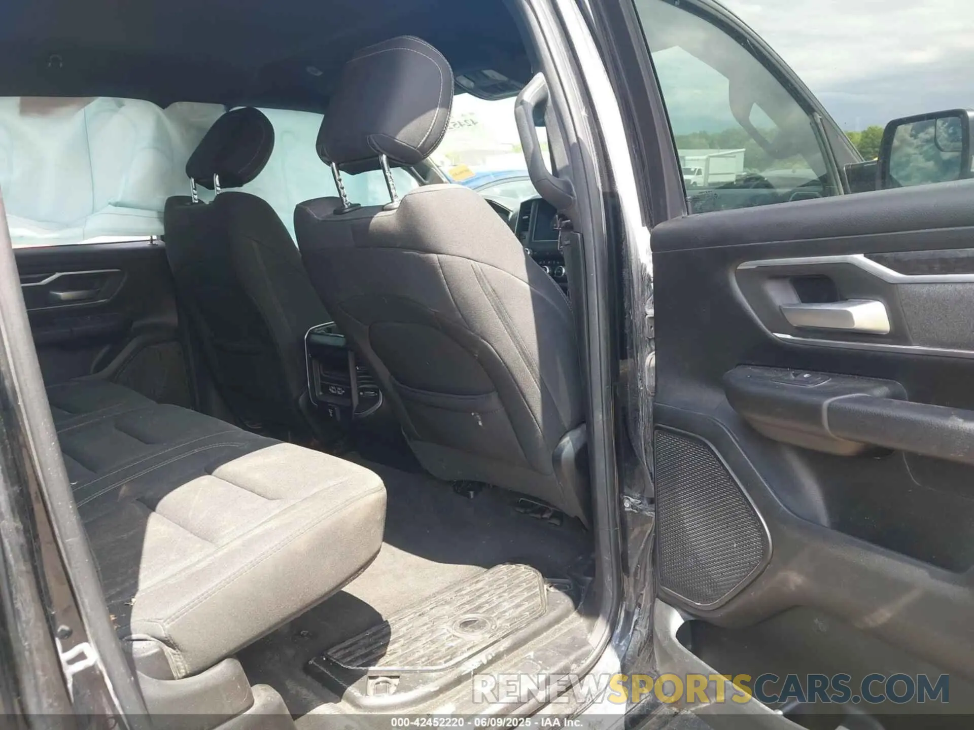 8 Photograph of a damaged car 1C6SRFFT3LN103124 RAM 1500 2020