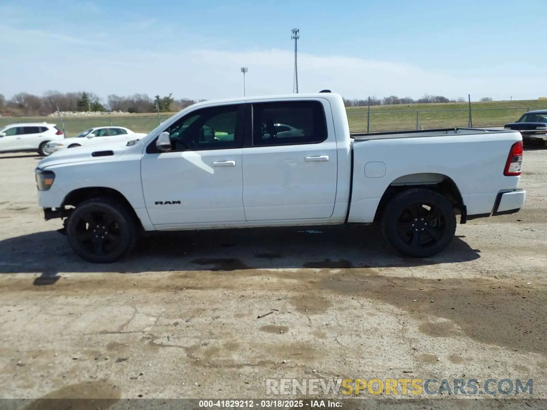 15 Photograph of a damaged car 1C6SRFFT3LN347291 RAM 1500 2020