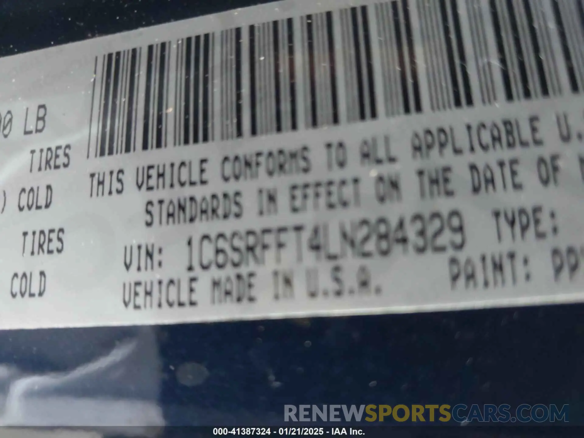 9 Photograph of a damaged car 1C6SRFFT4LN284329 RAM 1500 2020