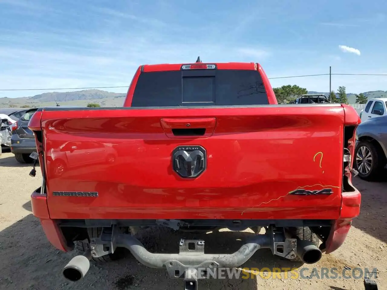 6 Photograph of a damaged car 1C6SRFFT4LN326031 RAM 1500 2020