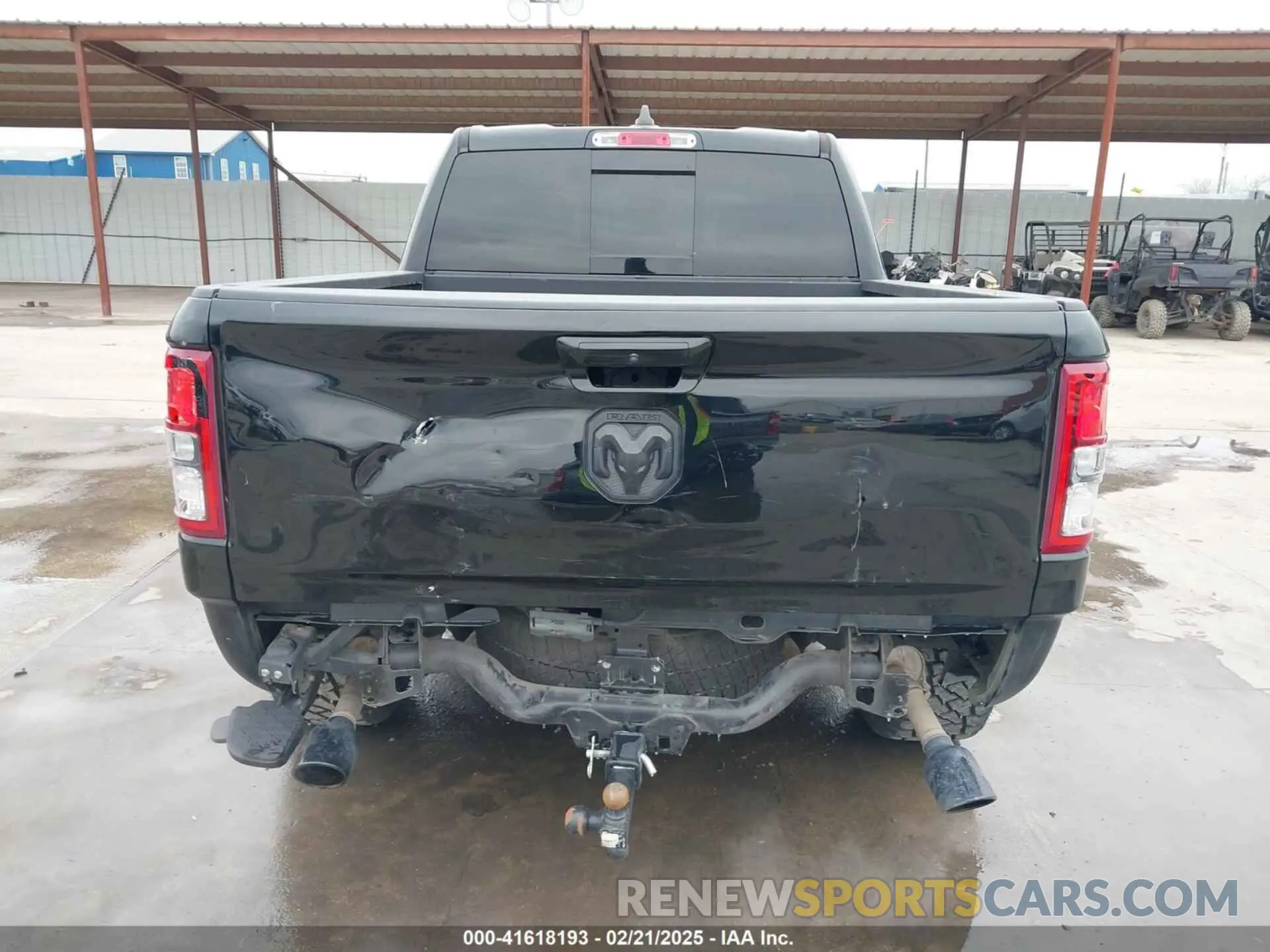 17 Photograph of a damaged car 1C6SRFFT6LN323129 RAM 1500 2020