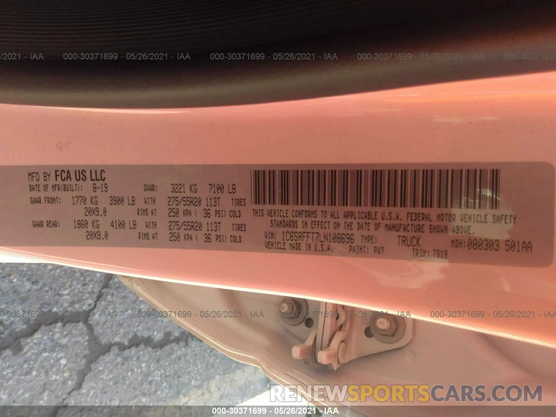 9 Photograph of a damaged car 1C6SRFFT7LN108696 RAM 1500 2020