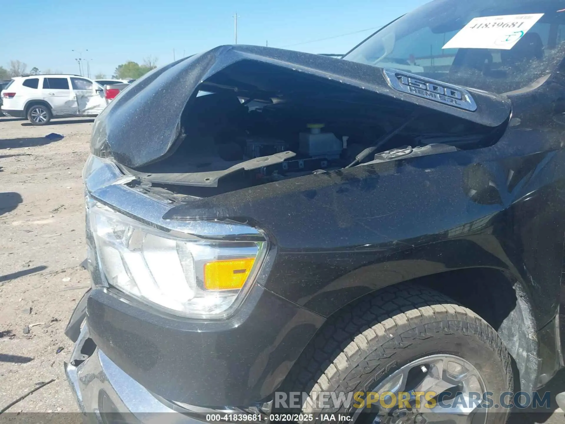 6 Photograph of a damaged car 1C6SRFFT7LN137051 RAM 1500 2020