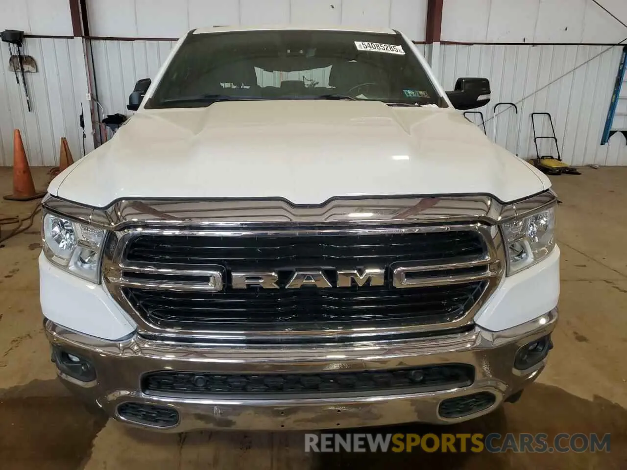 5 Photograph of a damaged car 1C6SRFFT7LN318490 RAM 1500 2020
