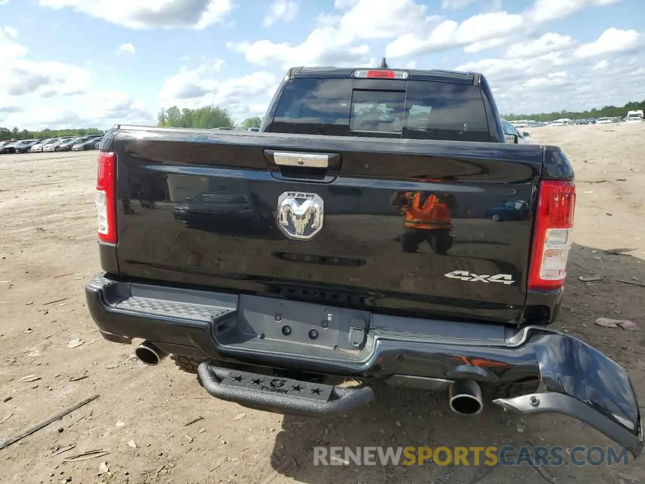 6 Photograph of a damaged car 1C6SRFFT7LN351201 RAM 1500 2020