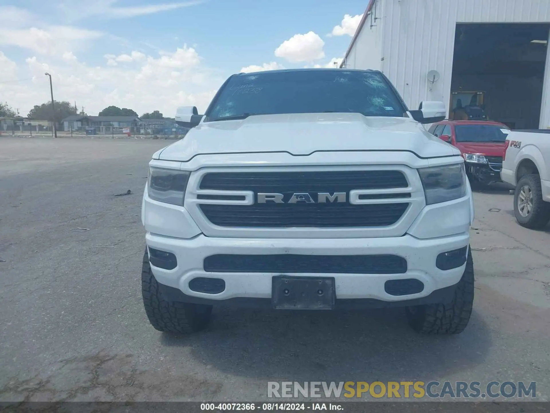 12 Photograph of a damaged car 1C6SRFFT8LN282504 RAM 1500 2020