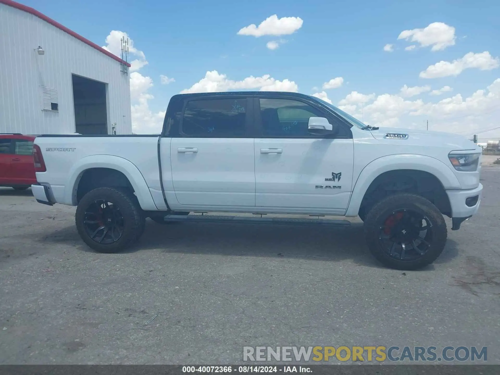 13 Photograph of a damaged car 1C6SRFFT8LN282504 RAM 1500 2020