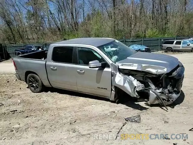 14 Photograph of a damaged car 1C6SRFFT8LN305635 RAM 1500 2020