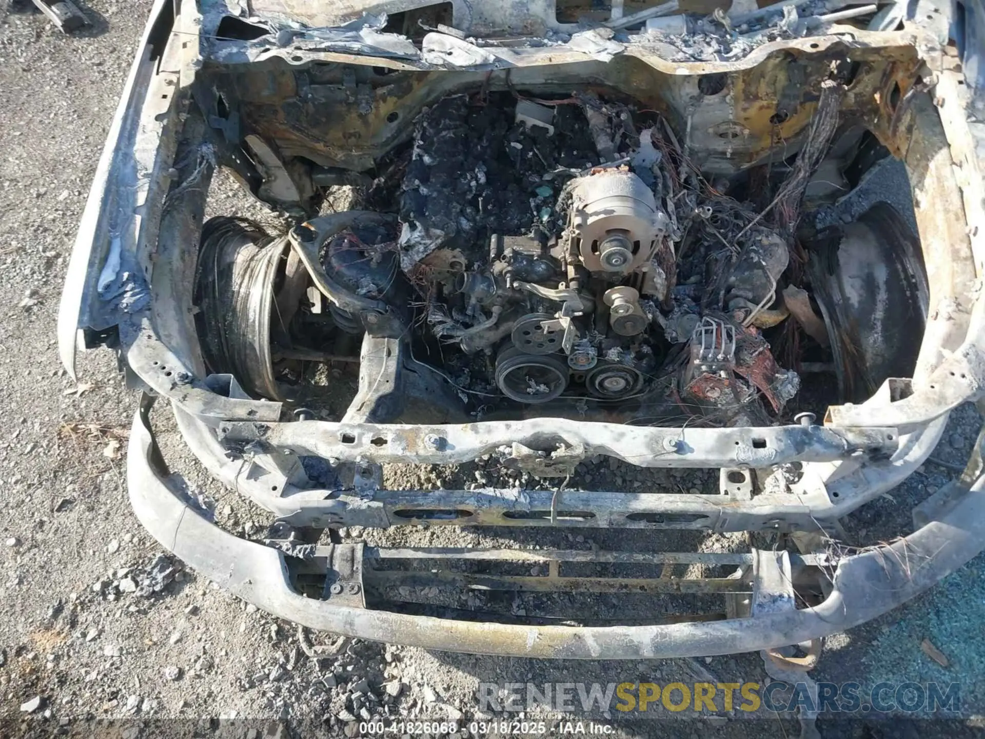 10 Photograph of a damaged car 1C6SRFFT8LN307739 RAM 1500 2020