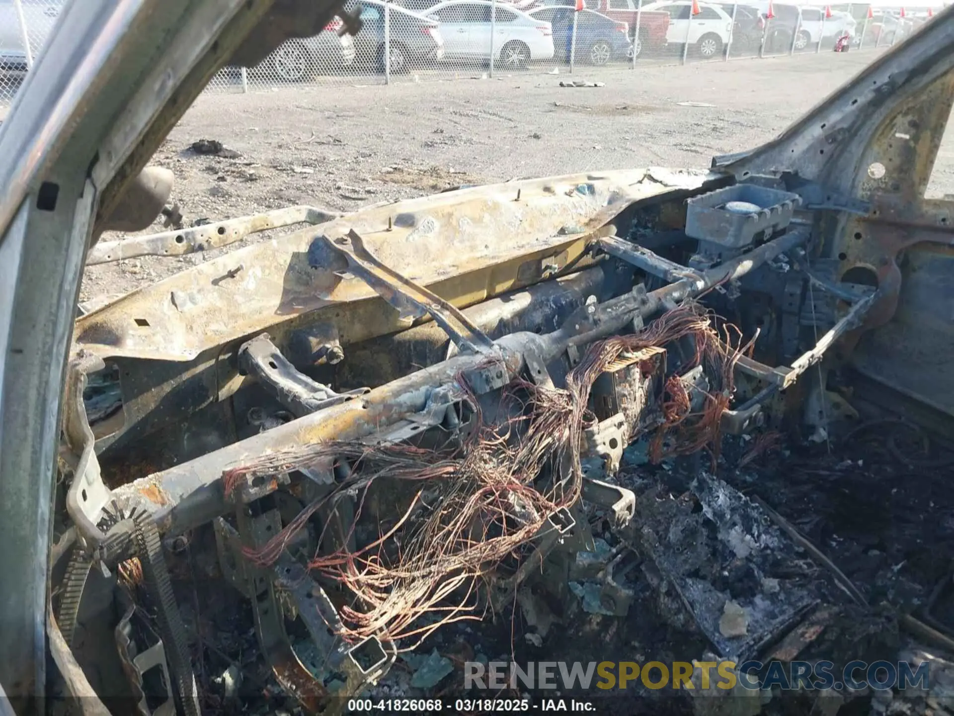 7 Photograph of a damaged car 1C6SRFFT8LN307739 RAM 1500 2020