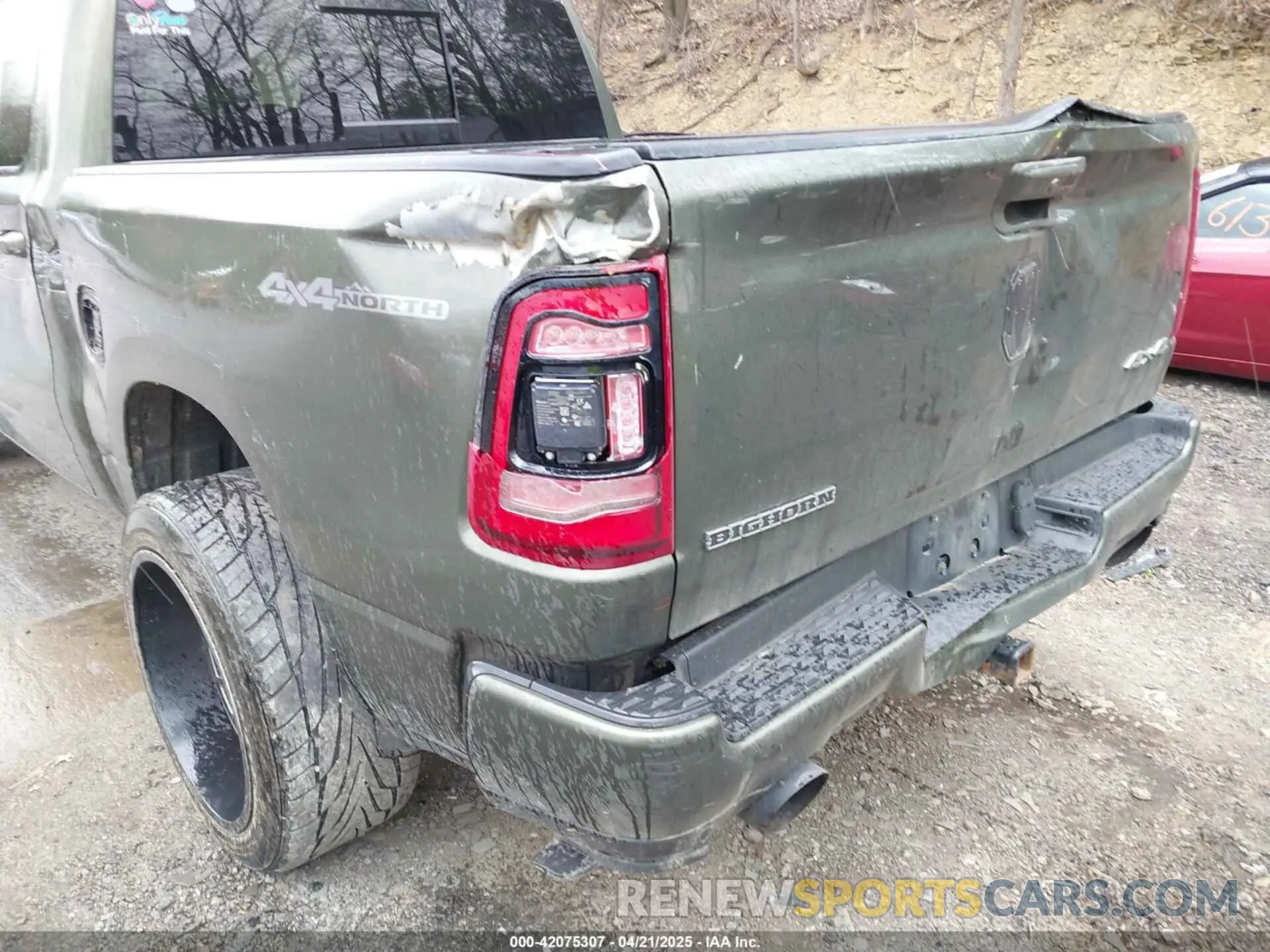 22 Photograph of a damaged car 1C6SRFFT8LN326825 RAM 1500 2020