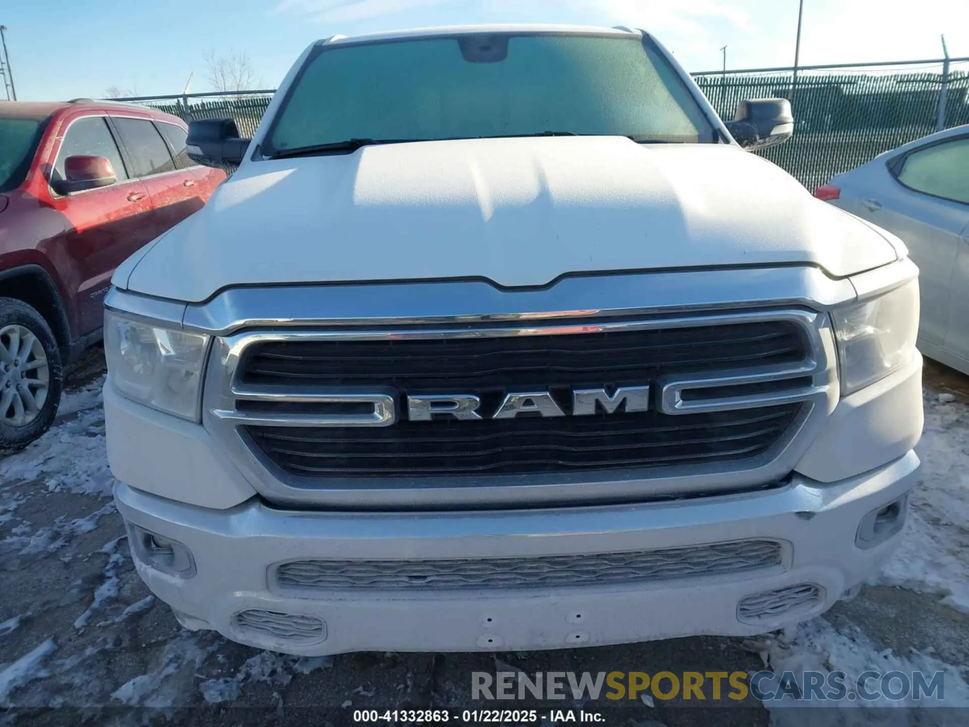 12 Photograph of a damaged car 1C6SRFFT8LN350557 RAM 1500 2020