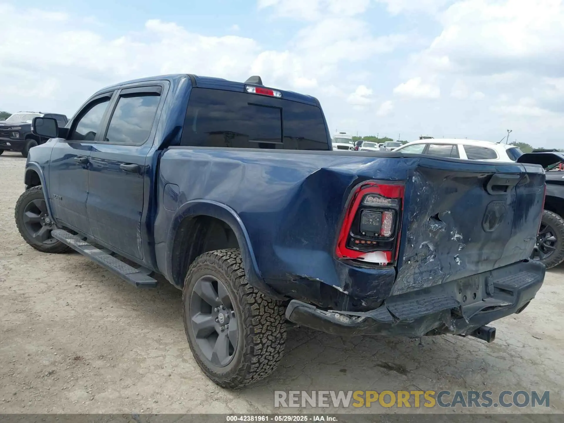 3 Photograph of a damaged car 1C6SRFFT8LN387625 RAM 1500 2020