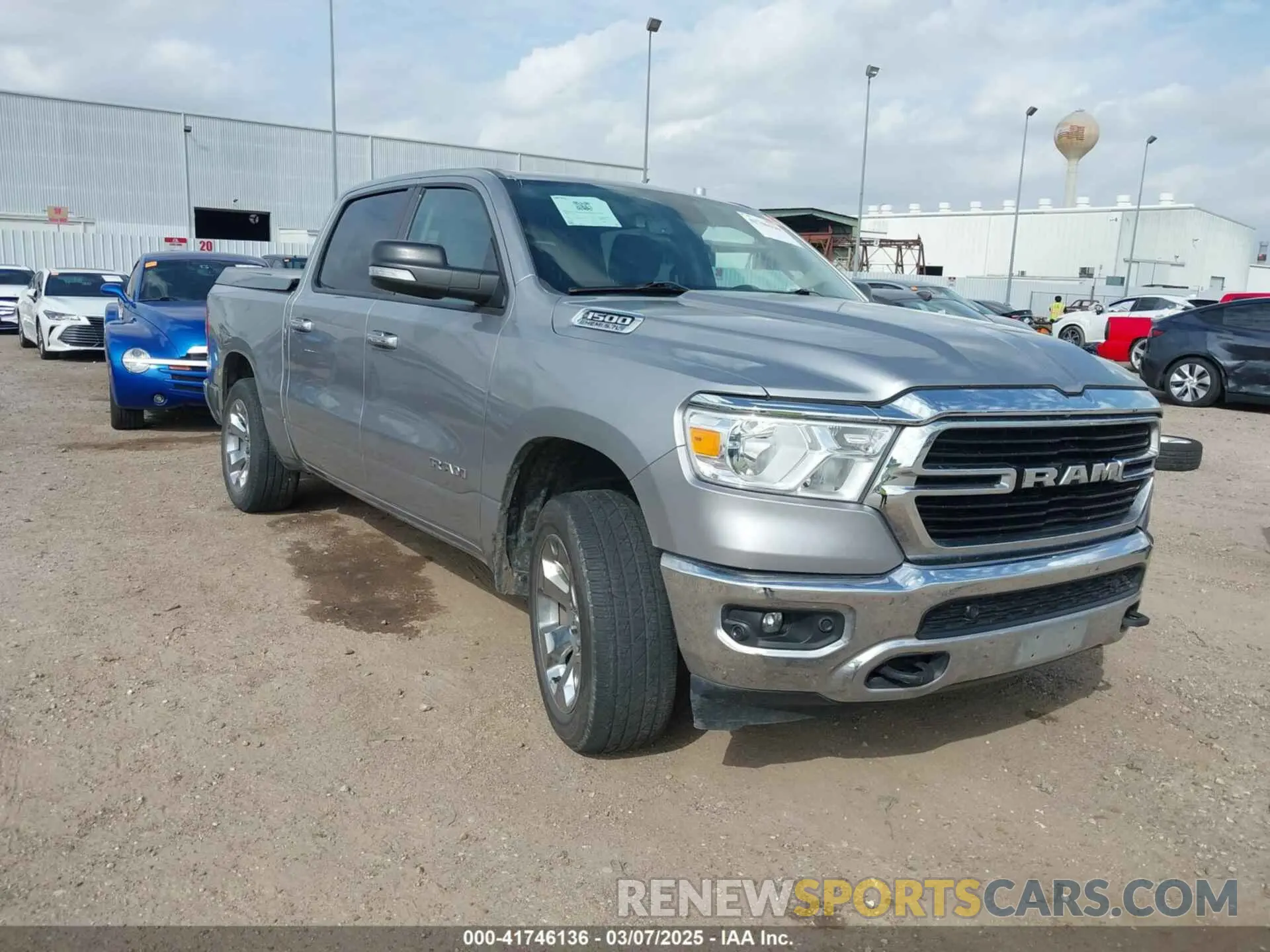 1 Photograph of a damaged car 1C6SRFFTXLN104769 RAM 1500 2020