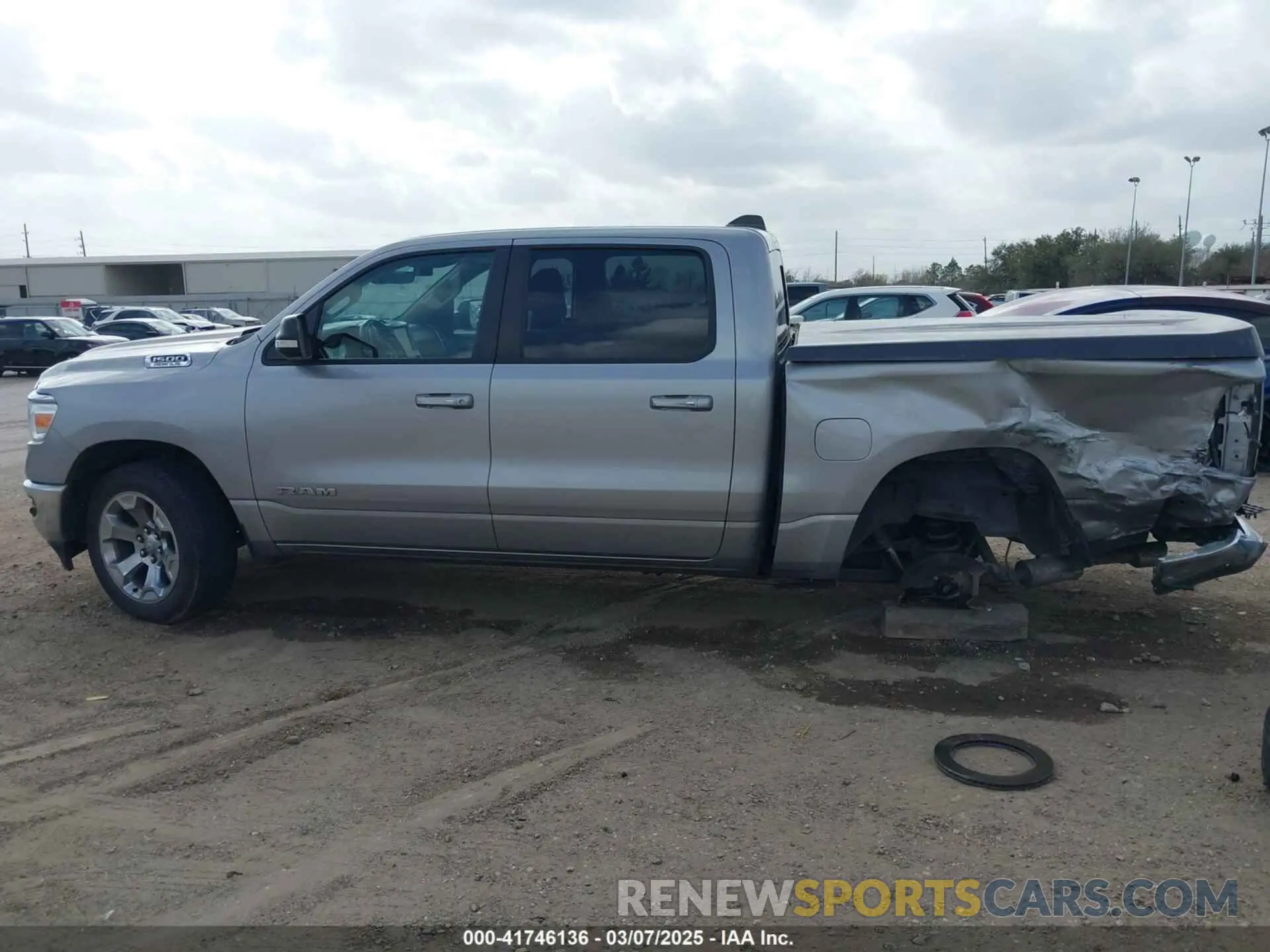 15 Photograph of a damaged car 1C6SRFFTXLN104769 RAM 1500 2020