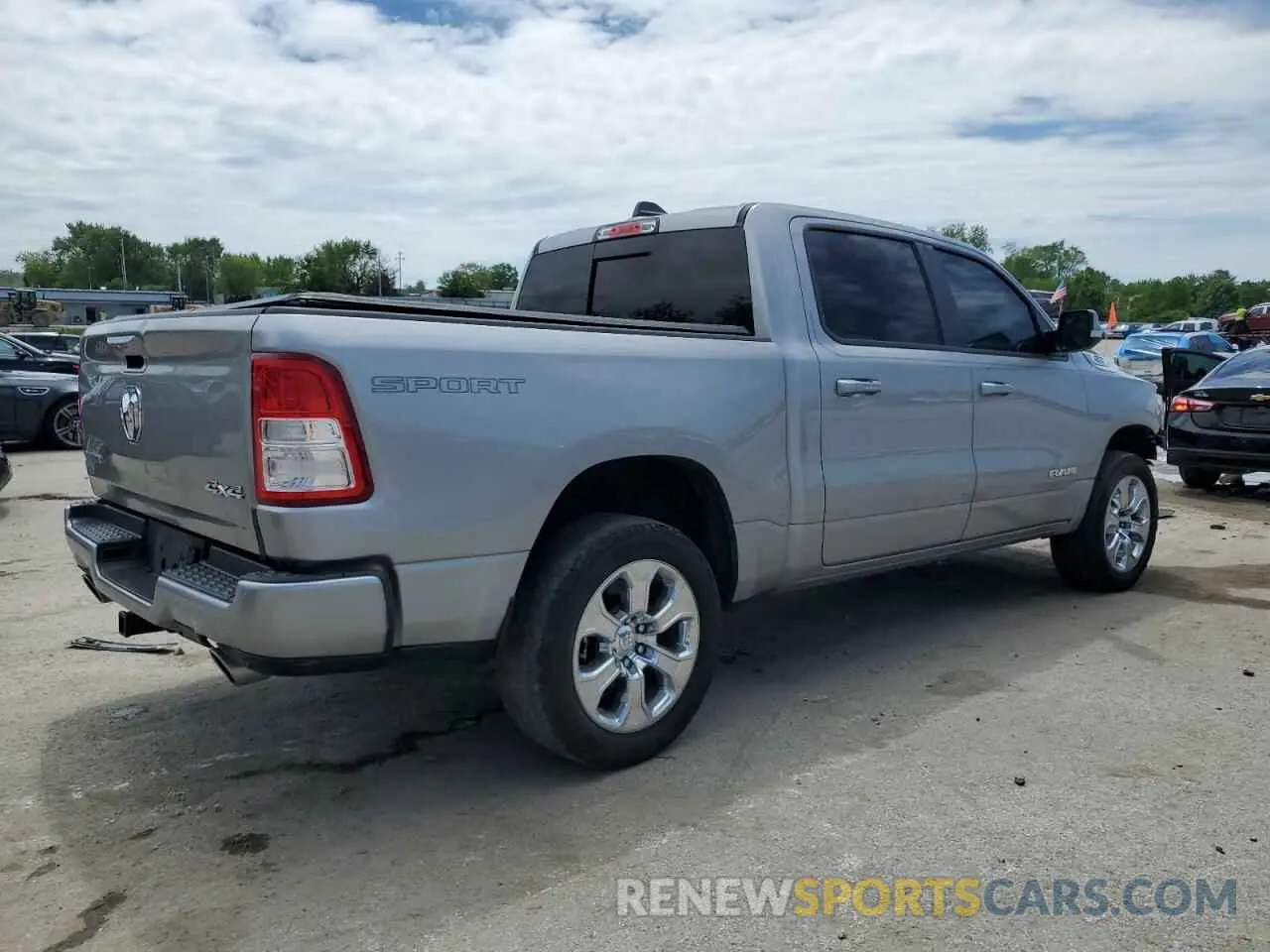 3 Photograph of a damaged car 1C6SRFFTXLN232574 RAM 1500 2020