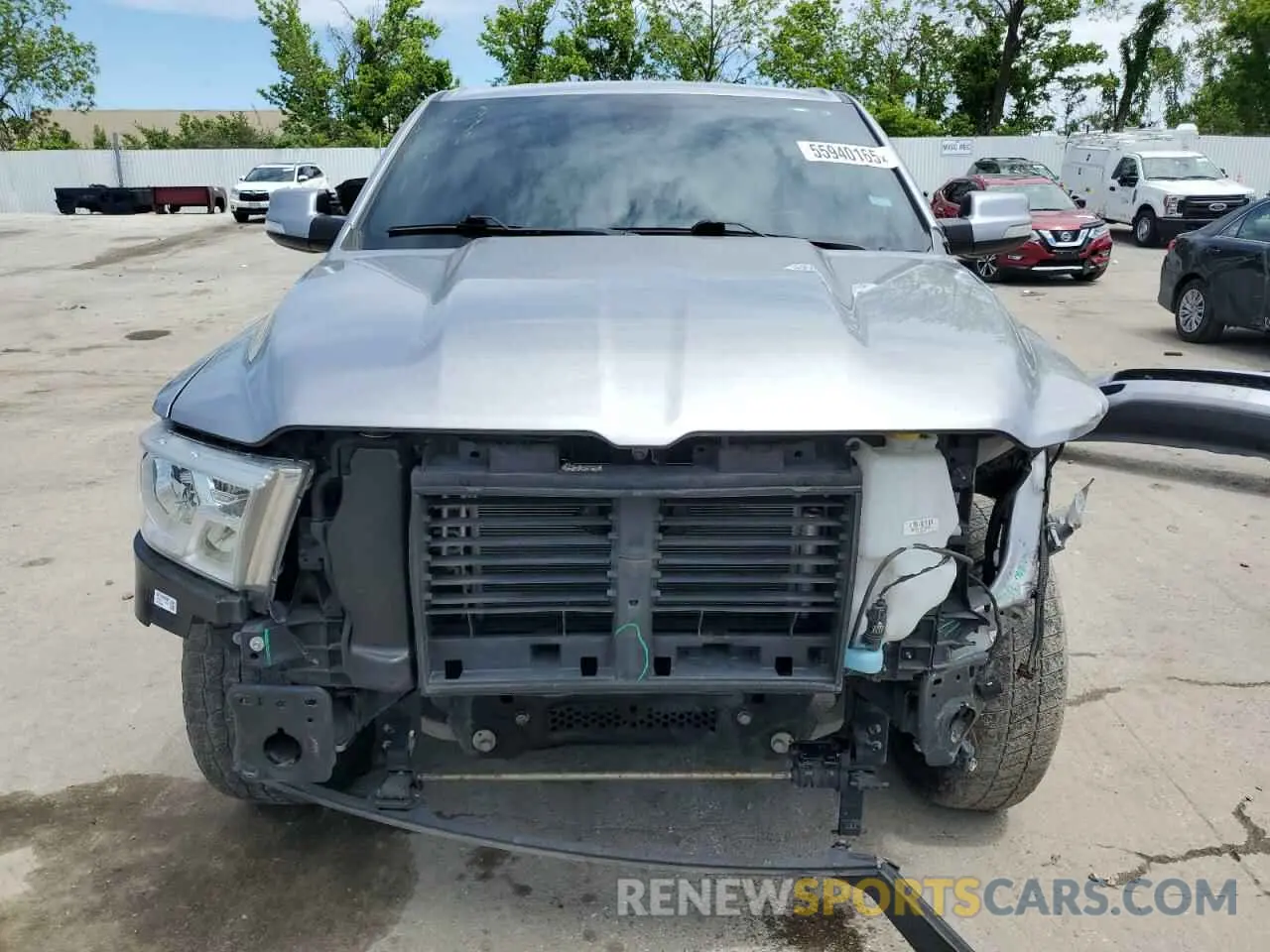 5 Photograph of a damaged car 1C6SRFFTXLN232574 RAM 1500 2020
