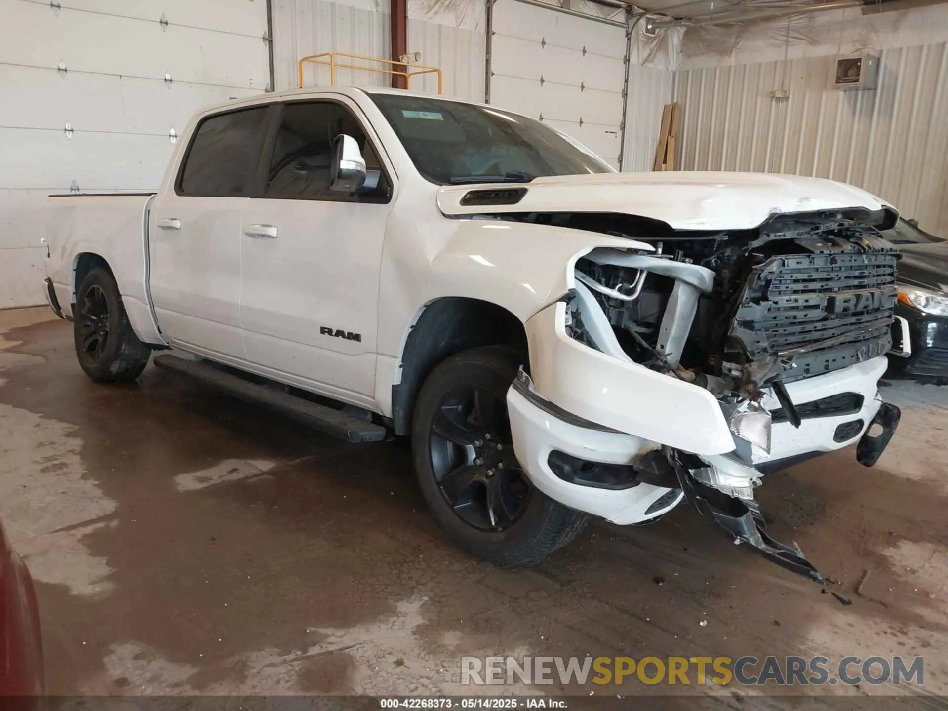 1 Photograph of a damaged car 1C6SRFFTXLN241064 RAM 1500 2020