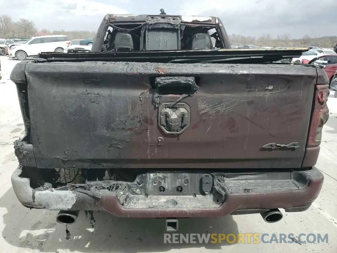 6 Photograph of a damaged car 1C6SRFFTXLN264909 RAM 1500 2020
