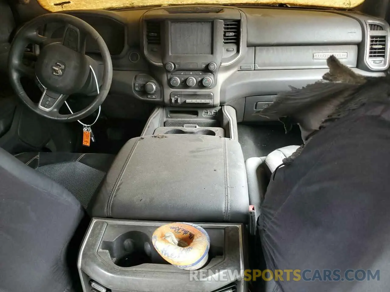 8 Photograph of a damaged car 1C6SRFFTXLN264909 RAM 1500 2020