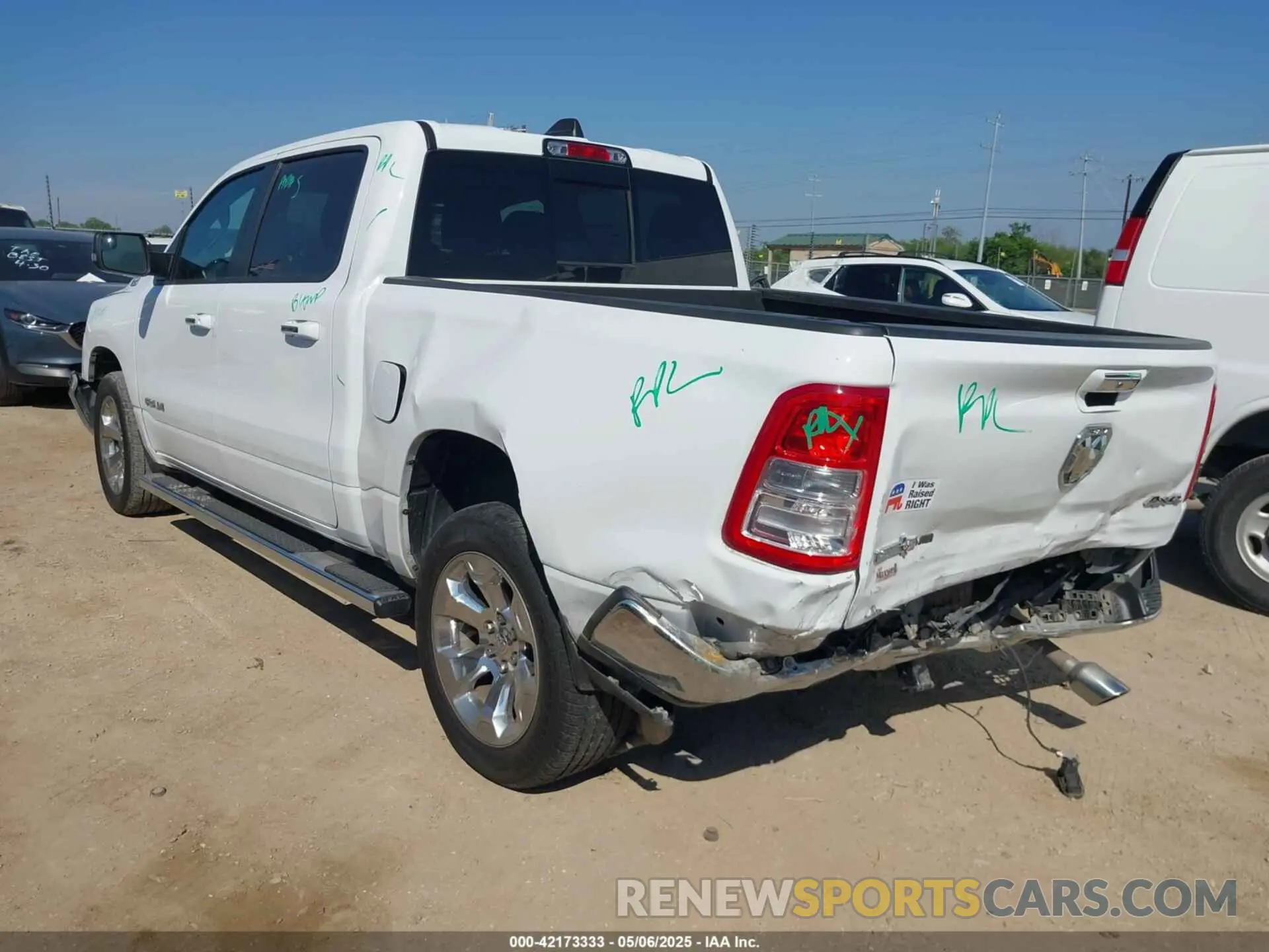 3 Photograph of a damaged car 1C6SRFFTXLN291141 RAM 1500 2020