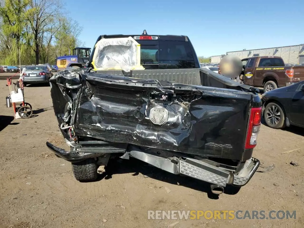 6 Photograph of a damaged car 1C6SRFFTXLN309914 RAM 1500 2020