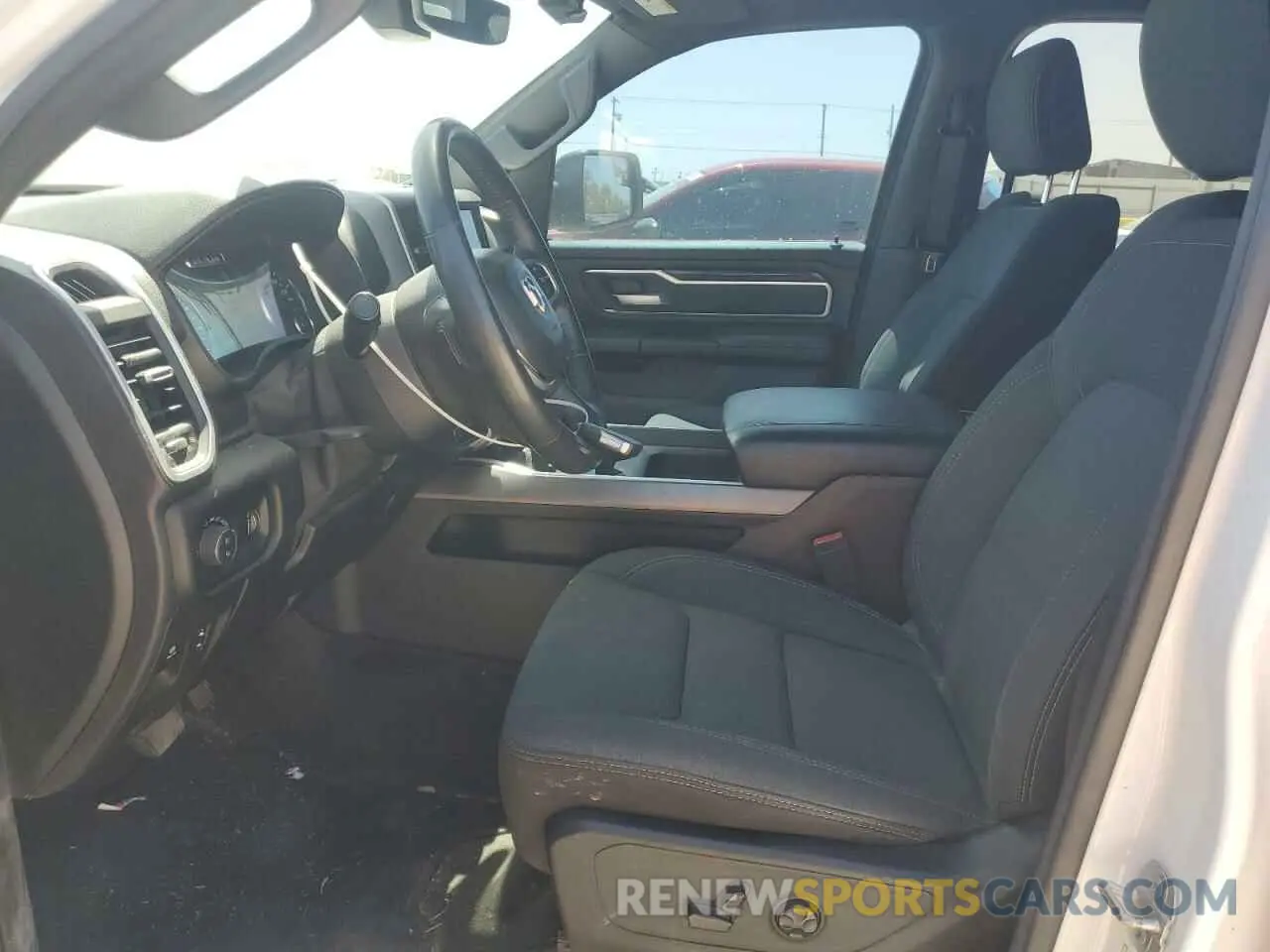 7 Photograph of a damaged car 1C6SRFFTXLN355274 RAM 1500 2020