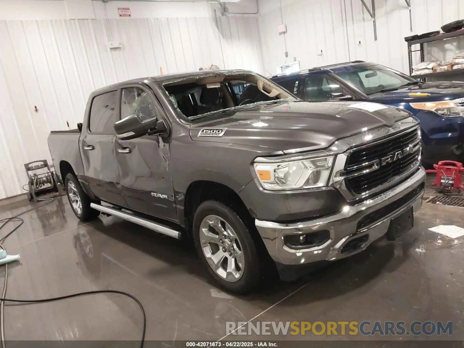 1 Photograph of a damaged car 1C6SRFFTXLN359454 RAM 1500 2020