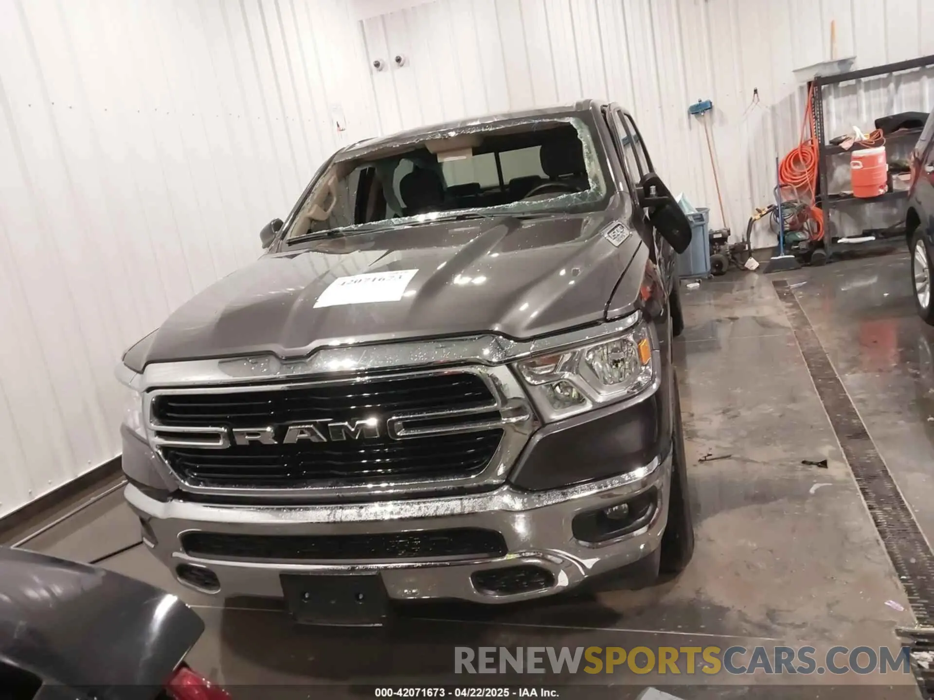 12 Photograph of a damaged car 1C6SRFFTXLN359454 RAM 1500 2020