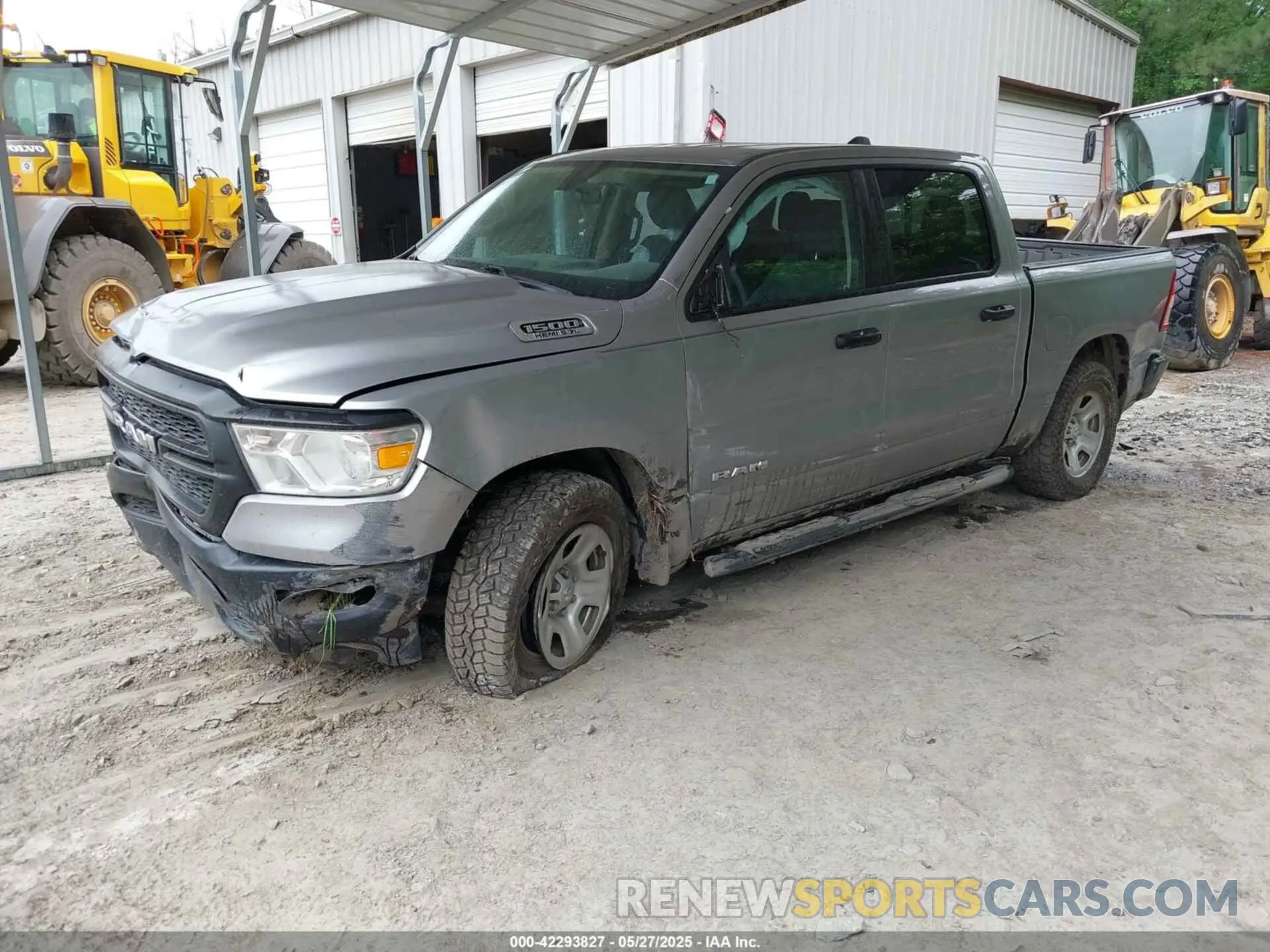 2 Photograph of a damaged car 1C6SRFGT3LN151043 RAM 1500 2020