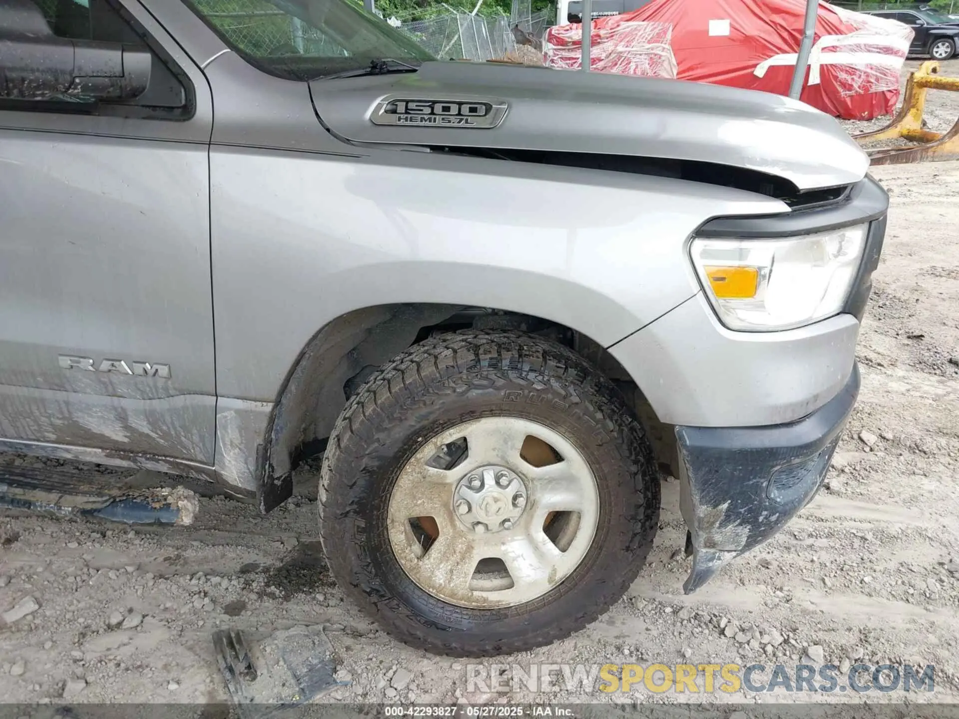 20 Photograph of a damaged car 1C6SRFGT3LN151043 RAM 1500 2020