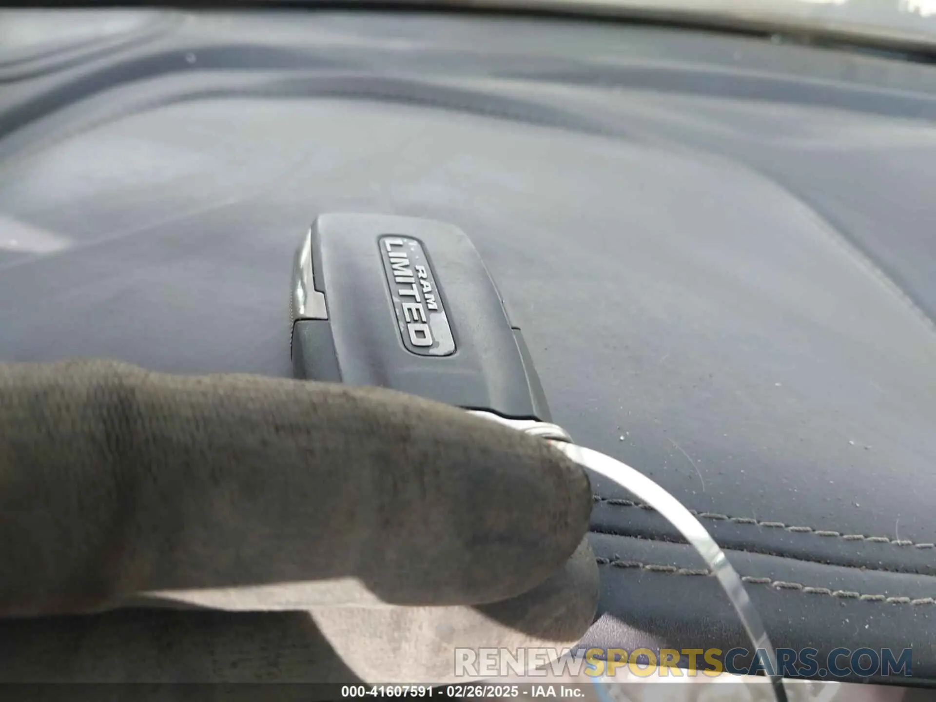 11 Photograph of a damaged car 1C6SRFHT0LN223265 RAM 1500 2020