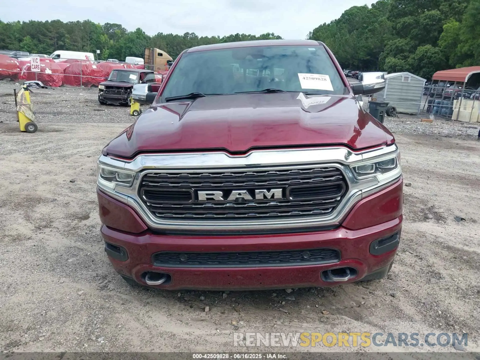 12 Photograph of a damaged car 1C6SRFHT0LN255035 RAM 1500 2020