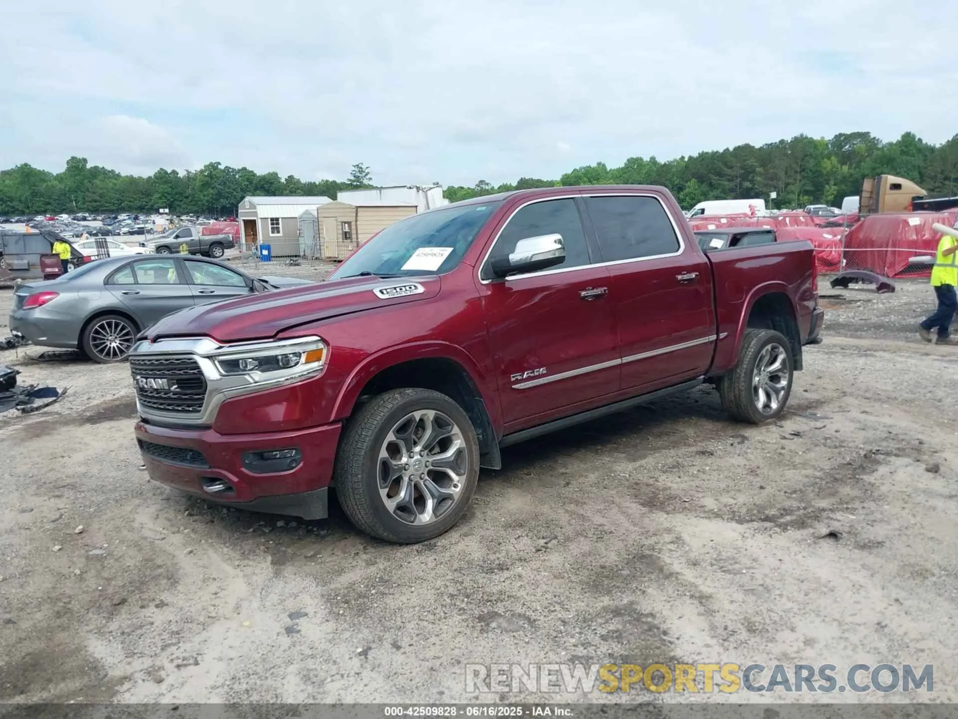 2 Photograph of a damaged car 1C6SRFHT0LN255035 RAM 1500 2020