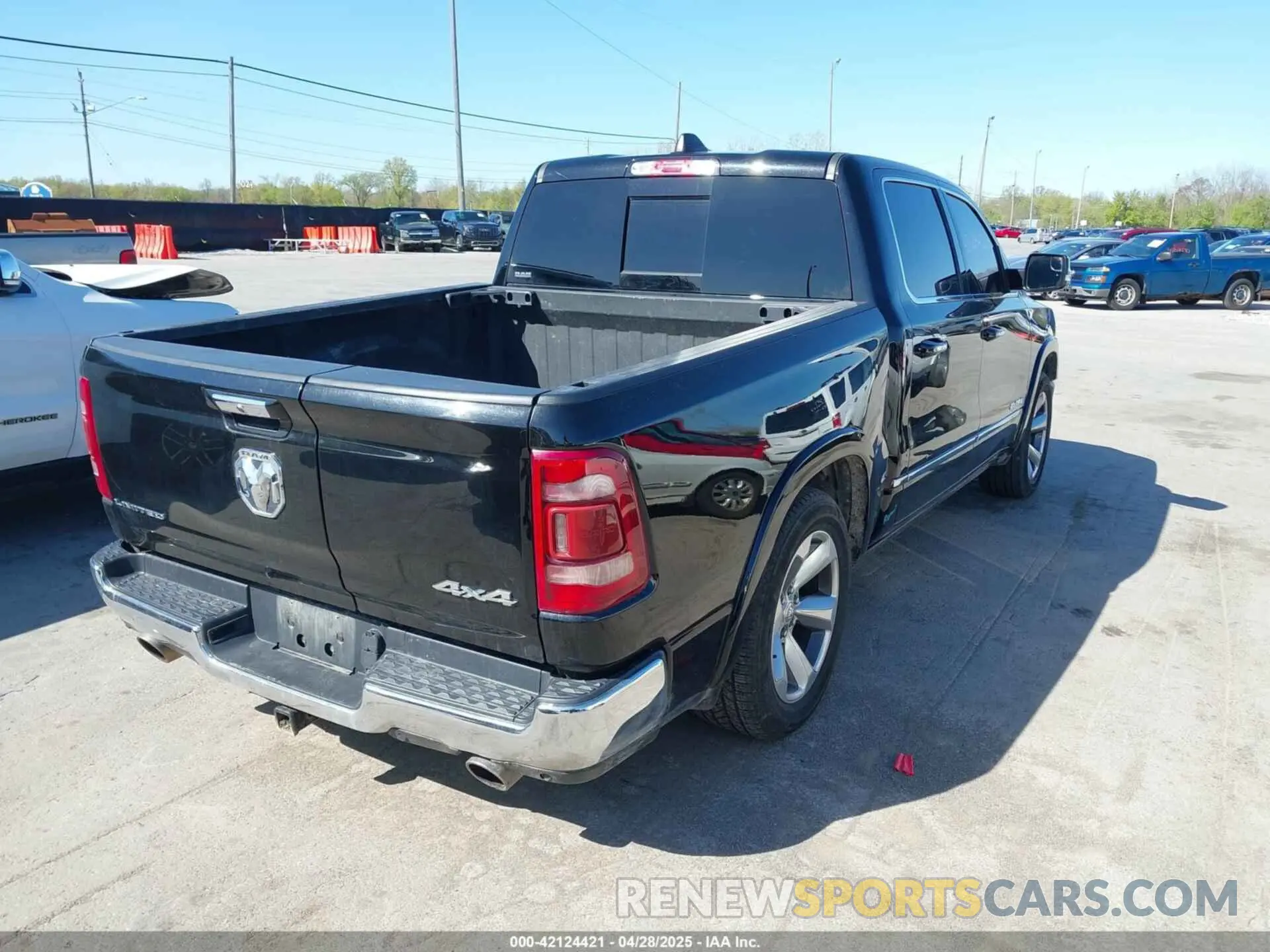 4 Photograph of a damaged car 1C6SRFHT1LN219449 RAM 1500 2020