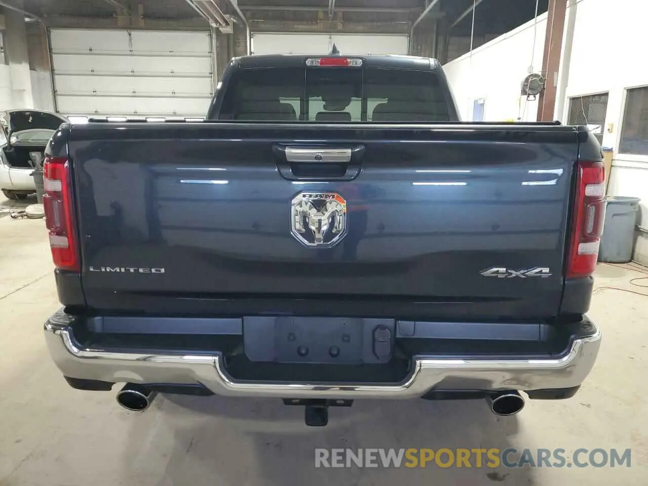 6 Photograph of a damaged car 1C6SRFHT2LN288344 RAM 1500 2020