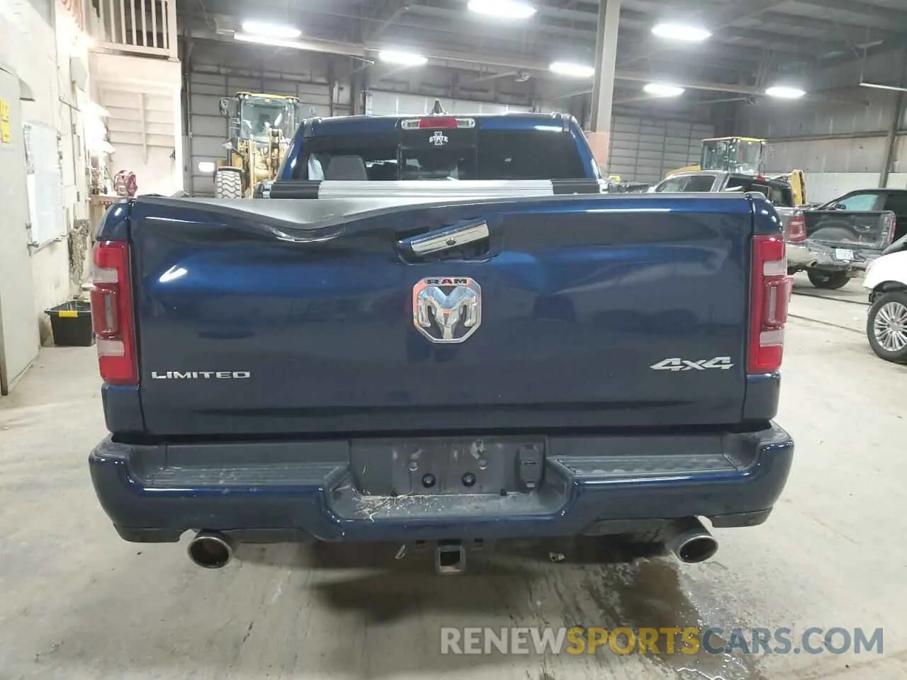 6 Photograph of a damaged car 1C6SRFHT3LN147234 RAM 1500 2020