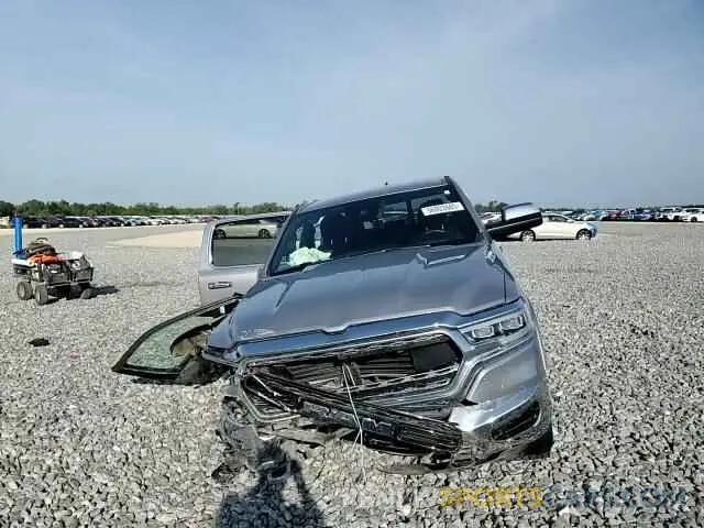 14 Photograph of a damaged car 1C6SRFHT4LN417670 RAM 1500 2020