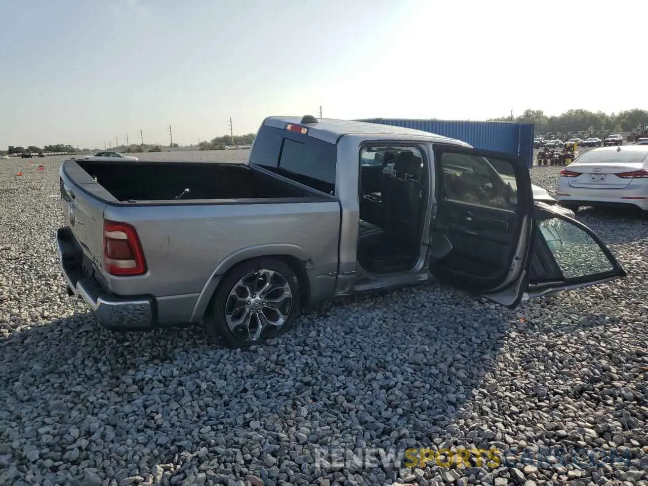 3 Photograph of a damaged car 1C6SRFHT4LN417670 RAM 1500 2020
