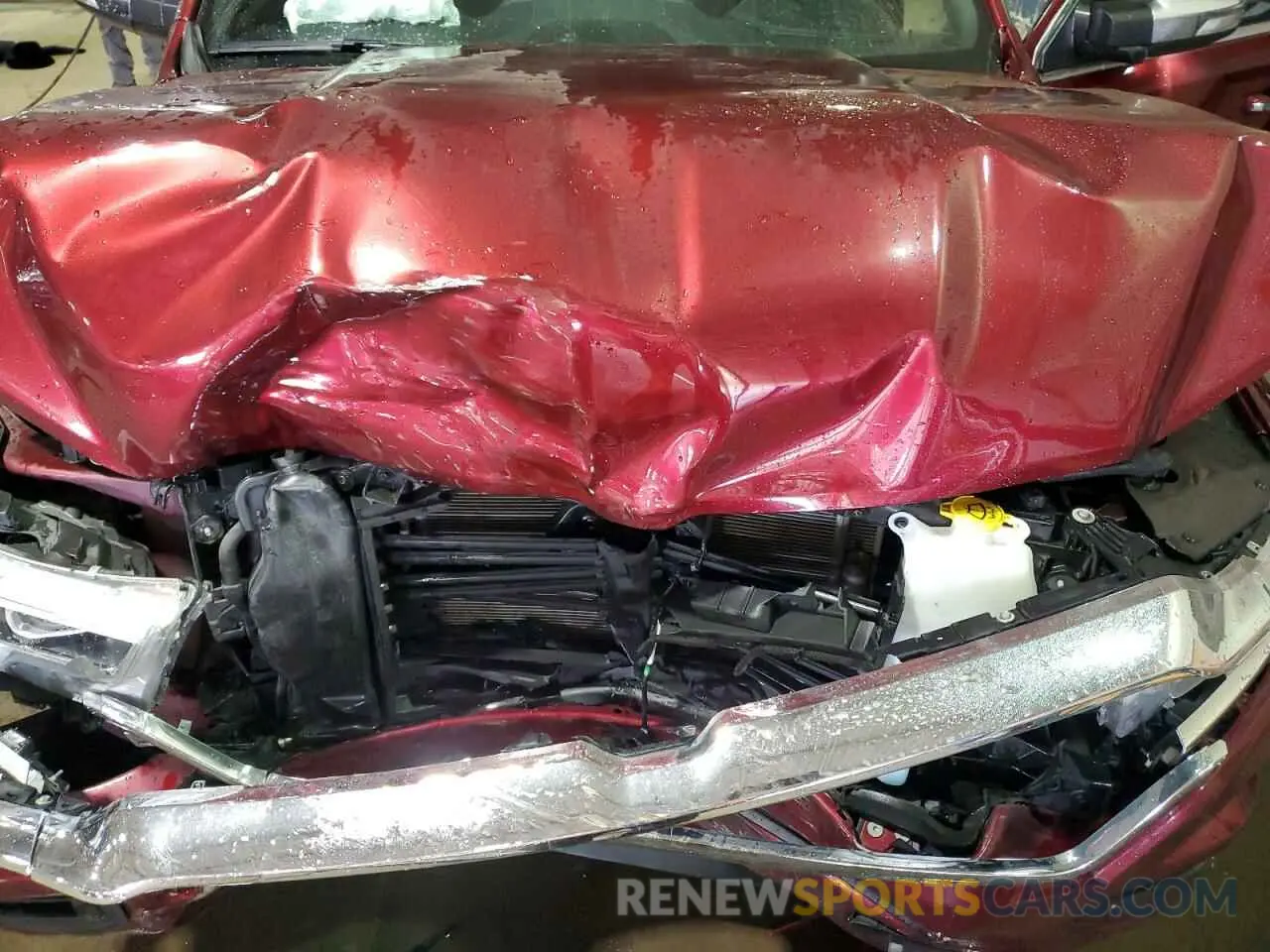 11 Photograph of a damaged car 1C6SRFHT5LN136266 RAM 1500 2020