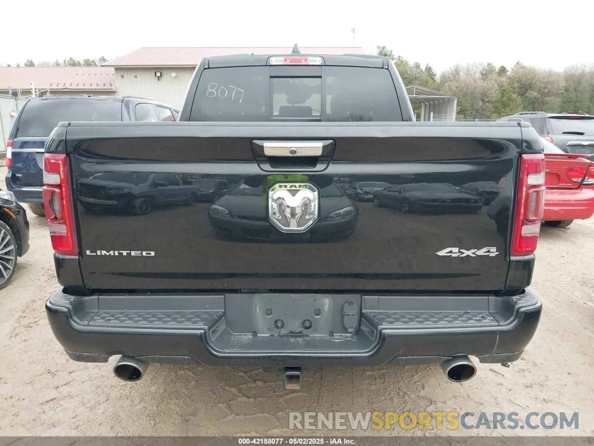 16 Photograph of a damaged car 1C6SRFHT5LN341876 RAM 1500 2020