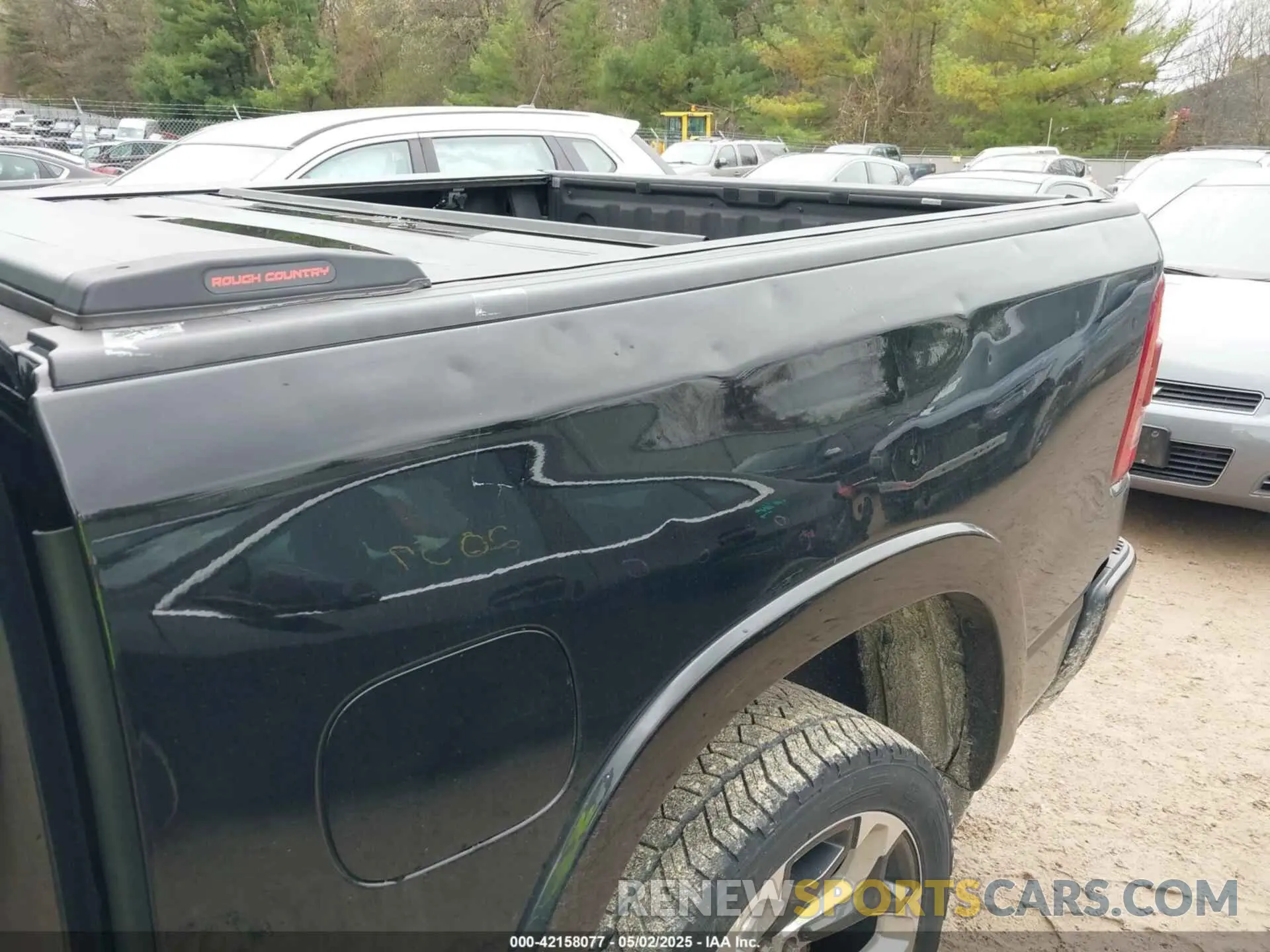 18 Photograph of a damaged car 1C6SRFHT5LN341876 RAM 1500 2020