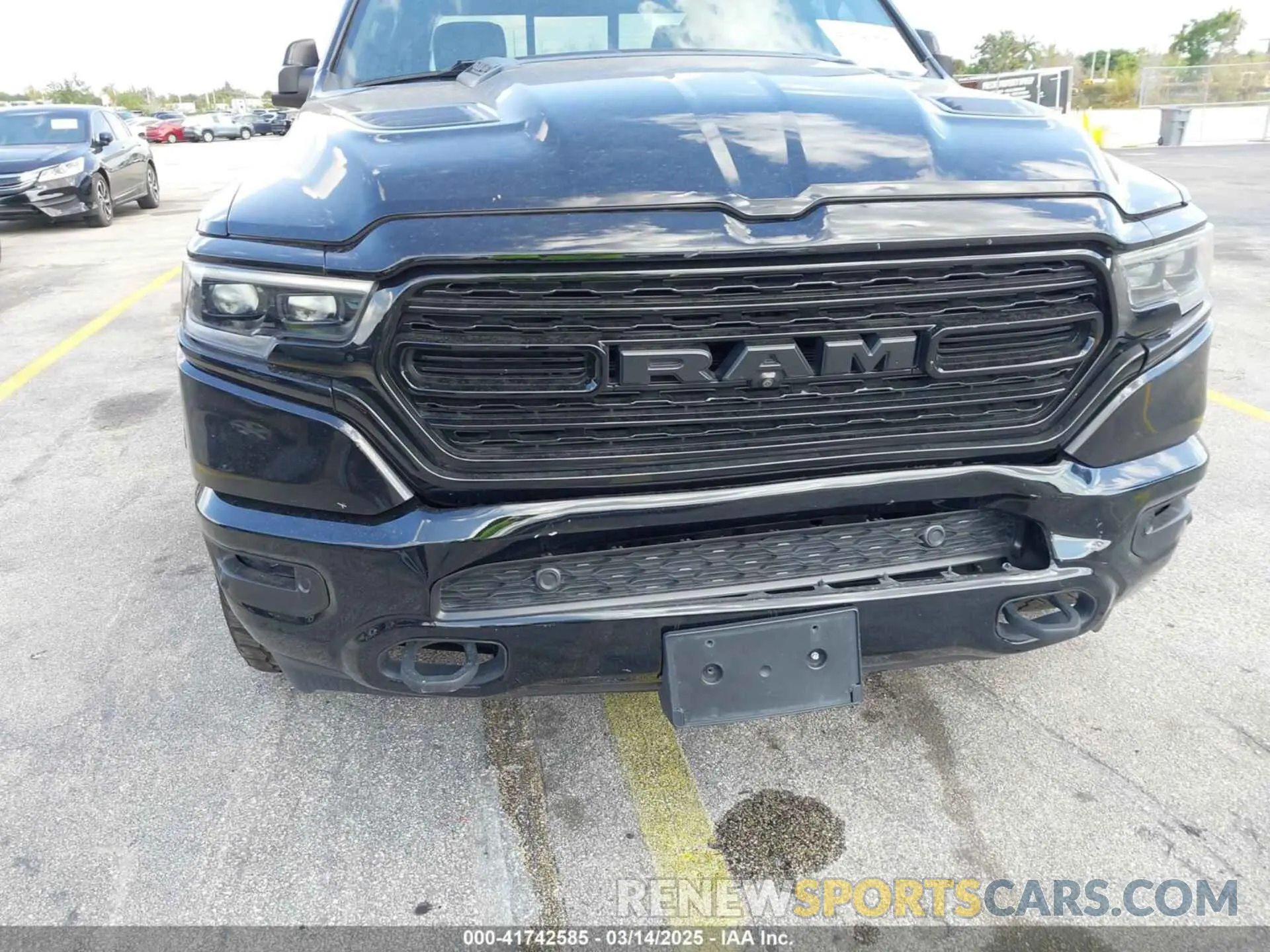 17 Photograph of a damaged car 1C6SRFHT6LN213906 RAM 1500 2020