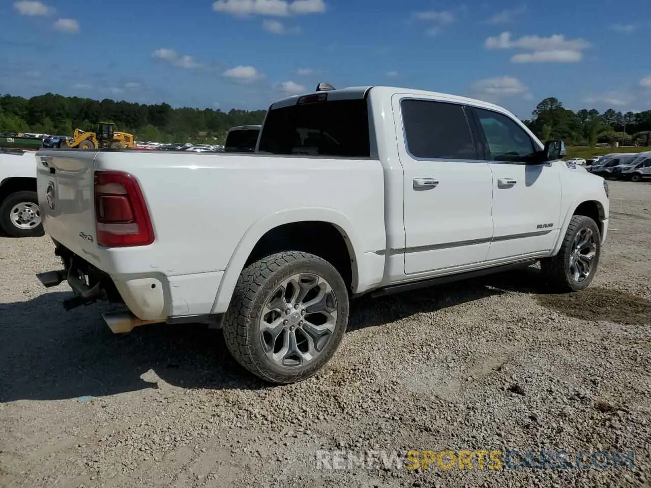 3 Photograph of a damaged car 1C6SRFHT8LN292253 RAM 1500 2020
