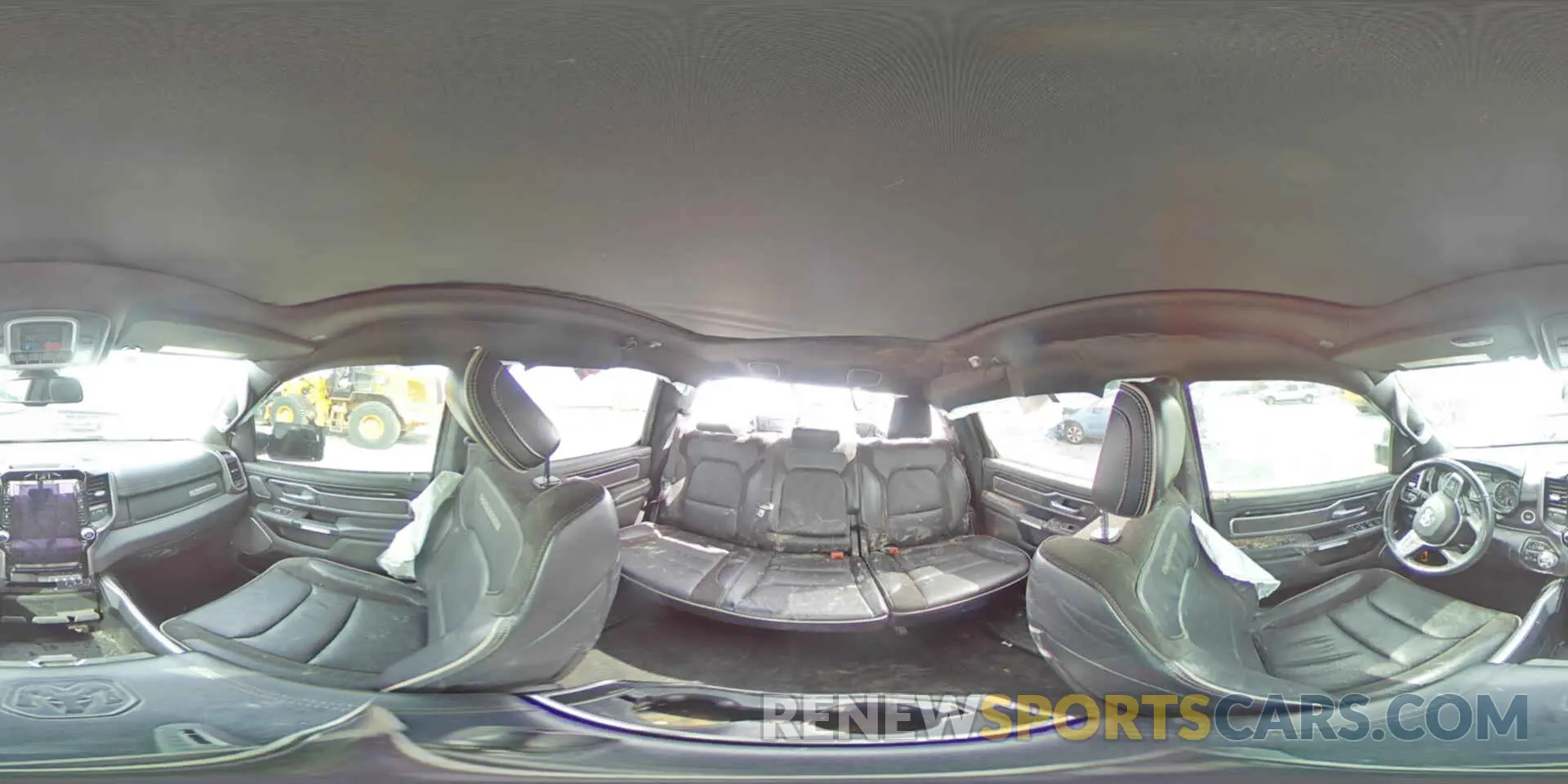 13 Photograph of a damaged car 1C6SRFJM9LN217208 RAM 1500 2020