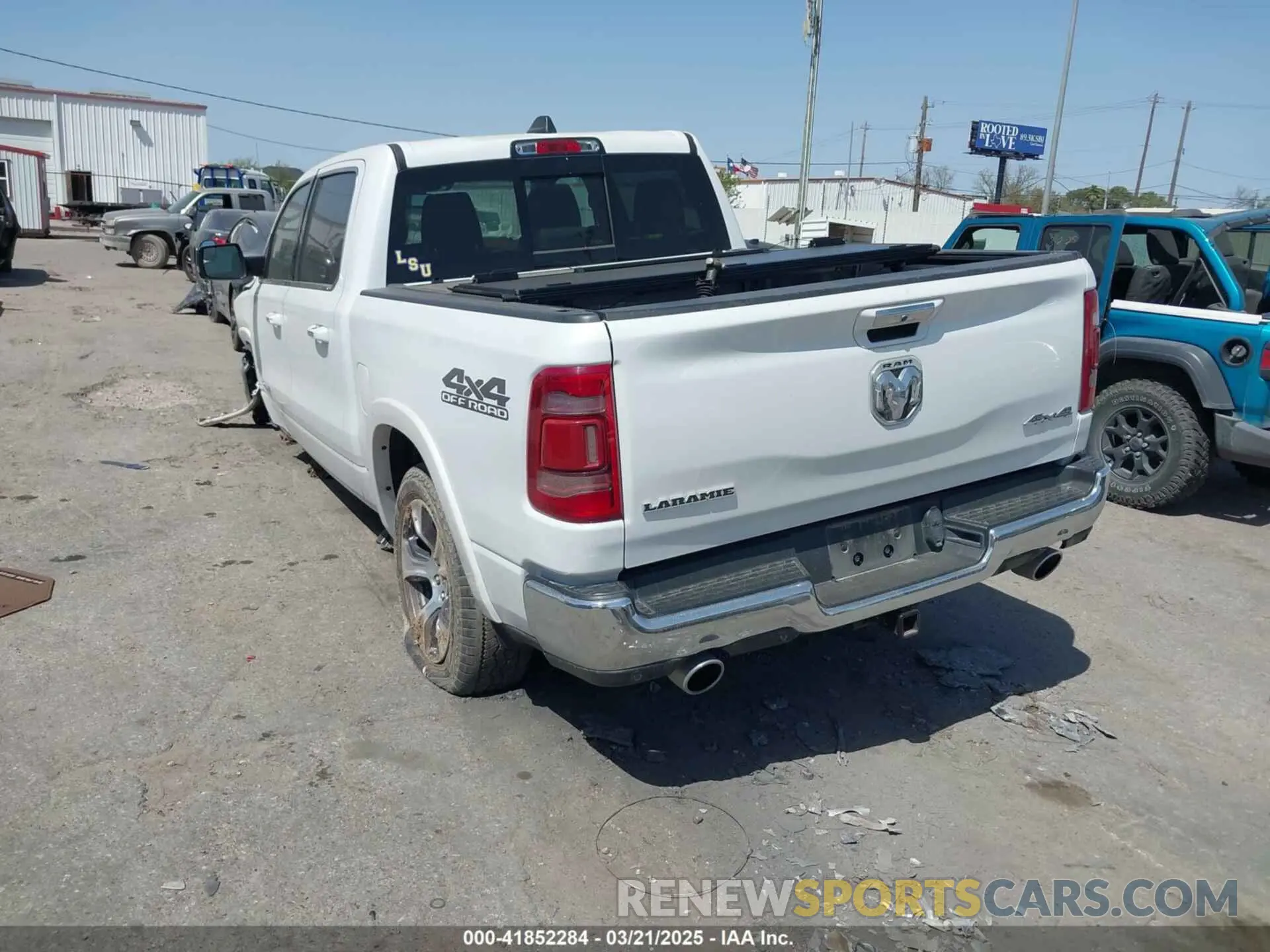 3 Photograph of a damaged car 1C6SRFJT0LN151641 RAM 1500 2020