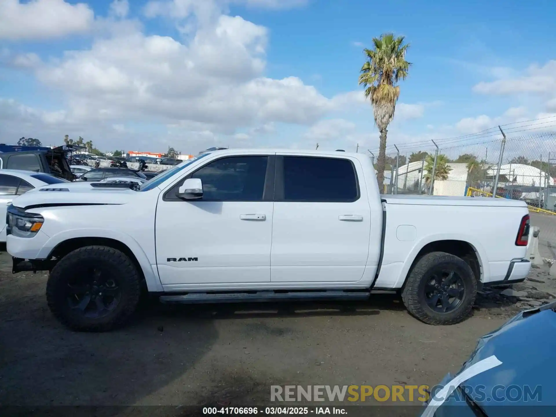 14 Photograph of a damaged car 1C6SRFJT0LN384189 RAM 1500 2020