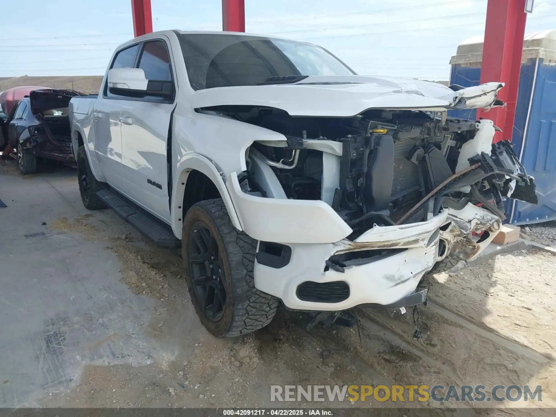 1 Photograph of a damaged car 1C6SRFJT1LN325085 RAM 1500 2020