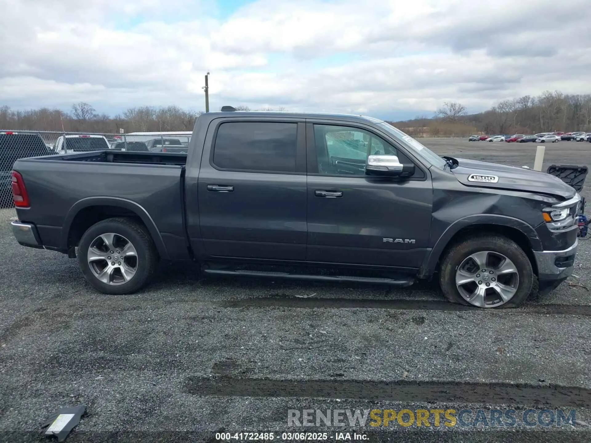 13 Photograph of a damaged car 1C6SRFJT1LN327290 RAM 1500 2020