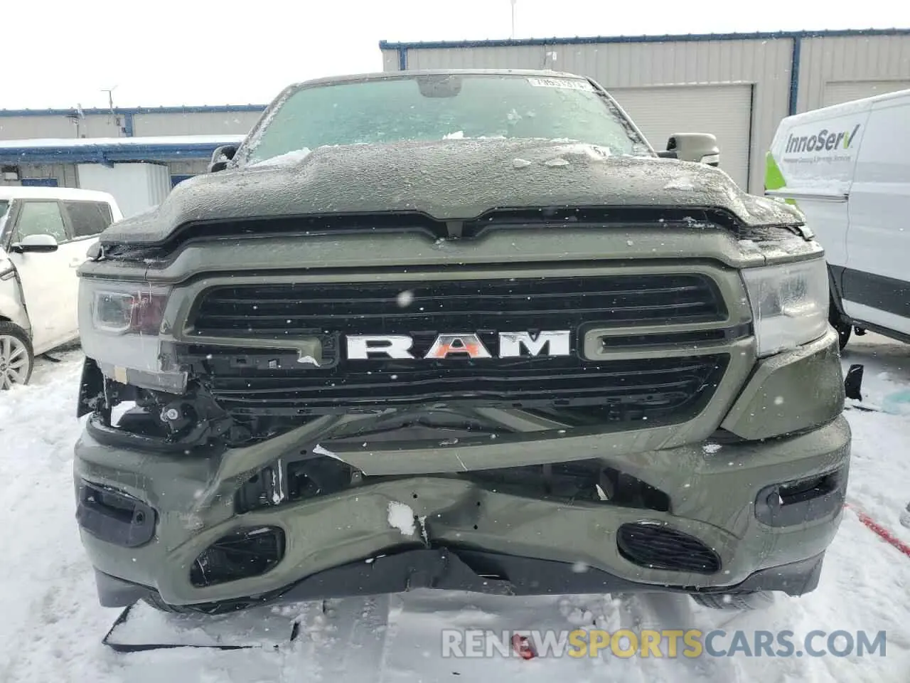 5 Photograph of a damaged car 1C6SRFJT2LN275653 RAM 1500 2020